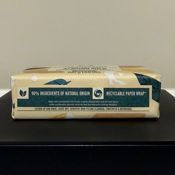 The Body Shop Almond Milk Cleansing Face & Body Soap Bar 3.5 Oz 100g New HTF - Picture 3 of 4